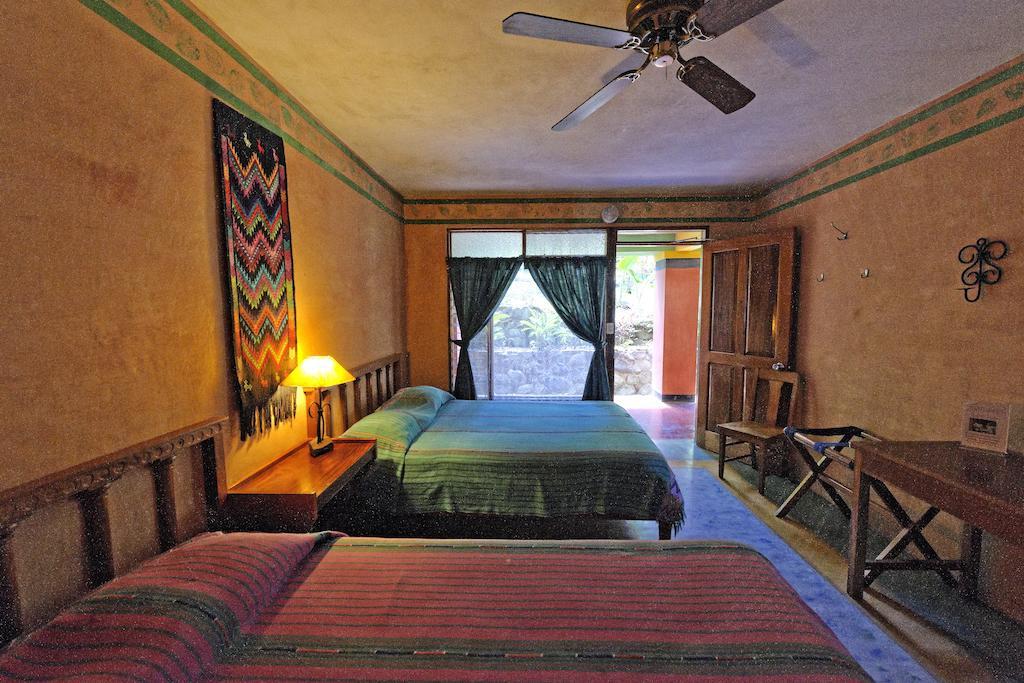 Lake Arenal Hotel And Brewery Tronadora Room photo